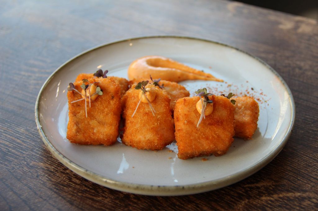 crispy salmon nuggets crispy salmon nuggets